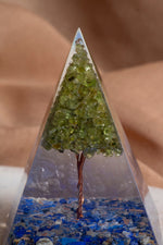Sertifikalı Lapis Lazuli-Zebercet Doğal Taş Piramit P037