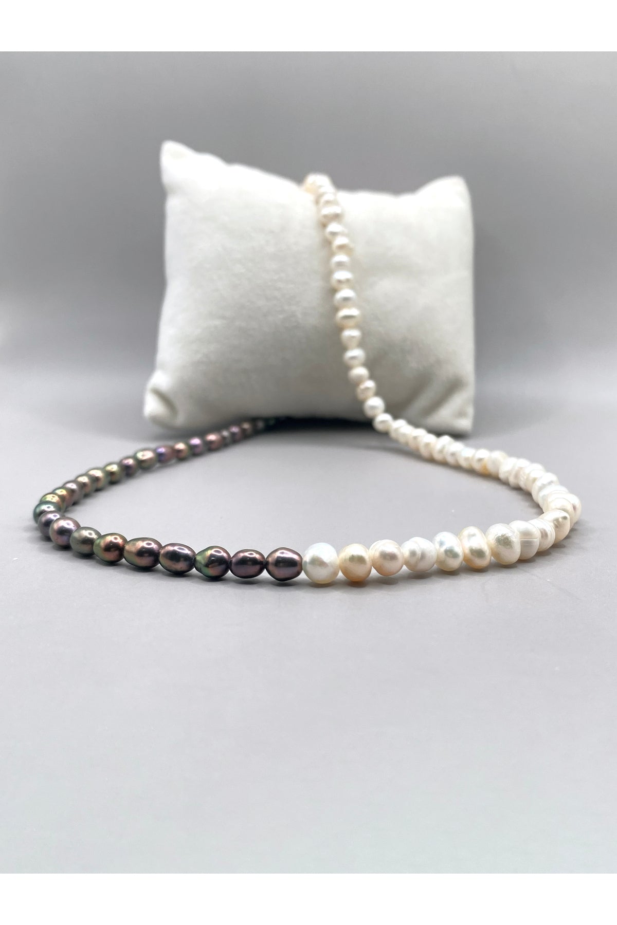 Unisex Siyah İnci - Beyaz İnci Doğal Taş Kolye Yin Yang Model