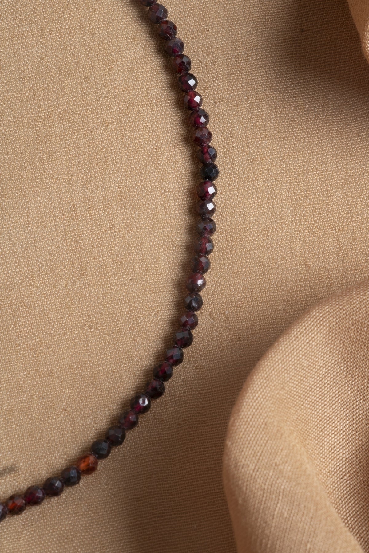 Sertifikalı Lal (Granat) Doğal Taş Kolye