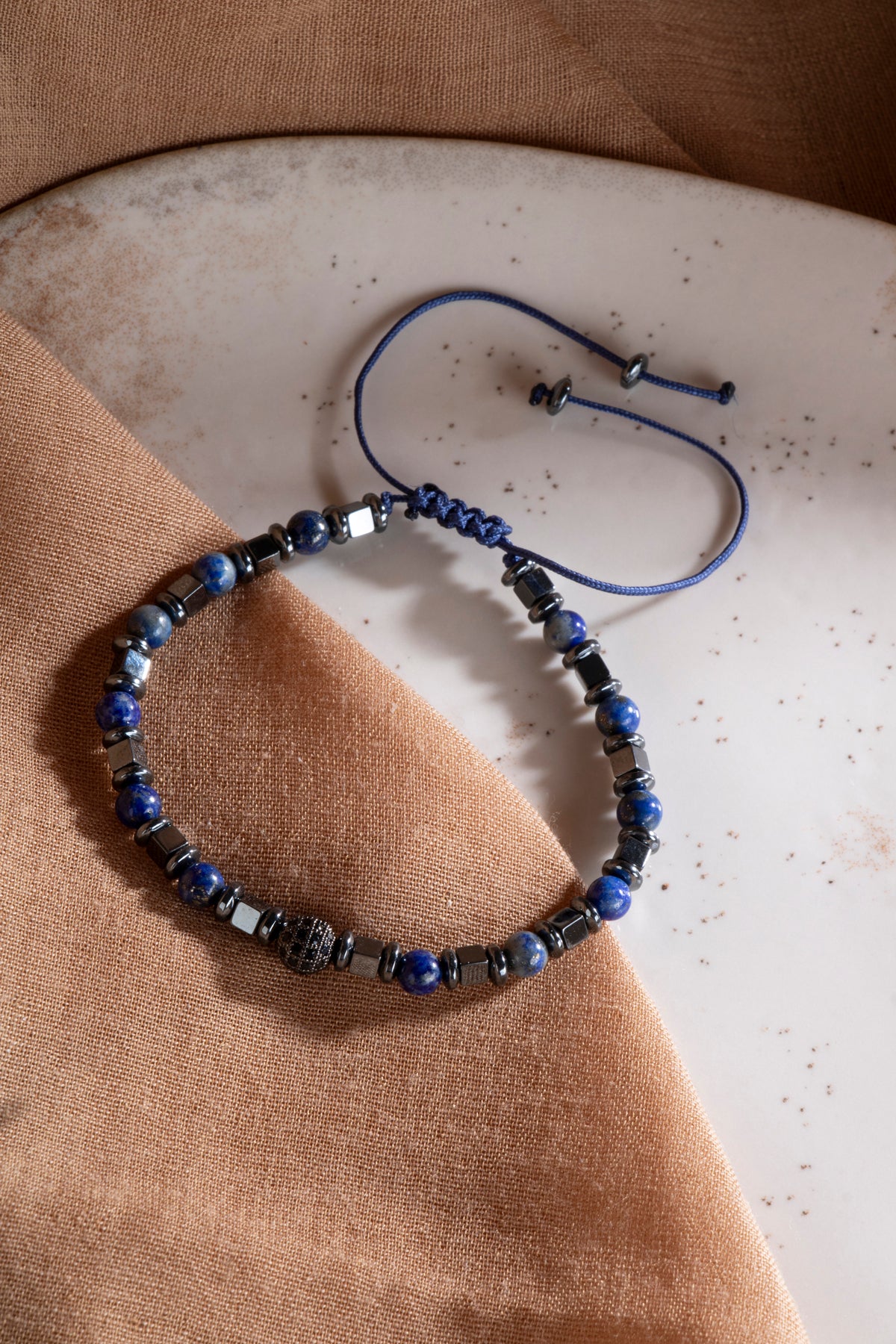 SERTİFİKALI Lapis Lazuli-Hematit Doğal Taş Makrome Ayarlanabilir Bileklik
