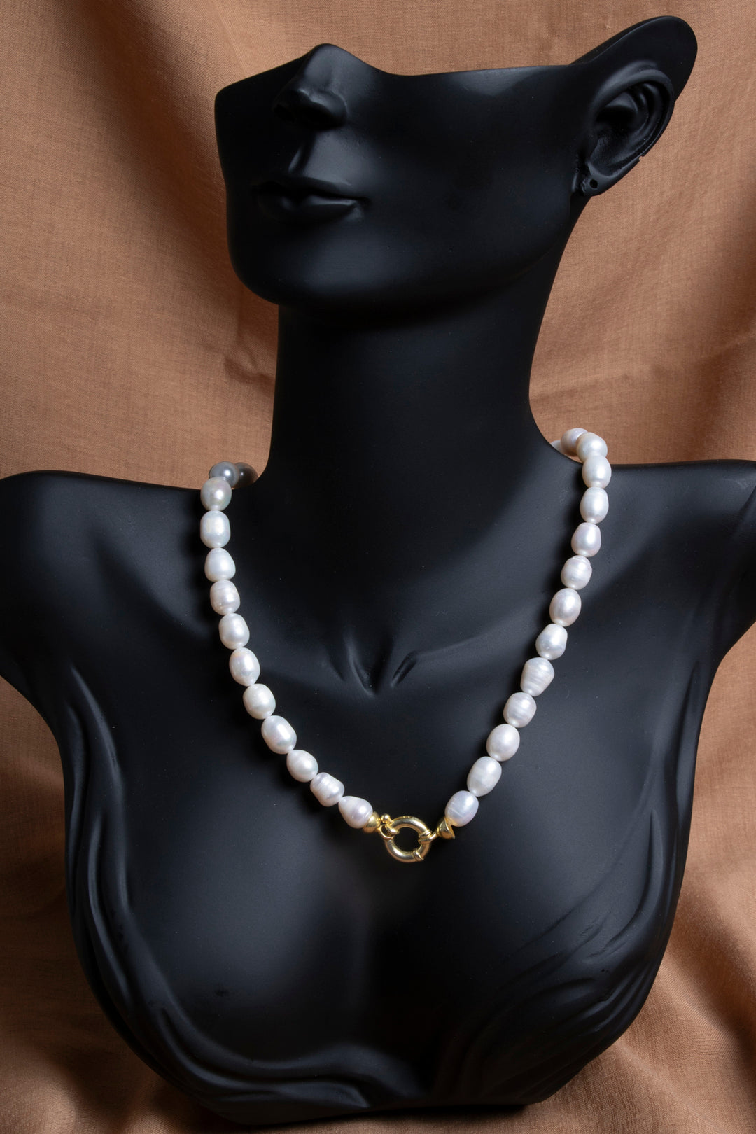 Sertifikalı Doğal Taş İnci Altın Kaplama 925 Ayar Gümüş Aparatlı Kolye ODT003