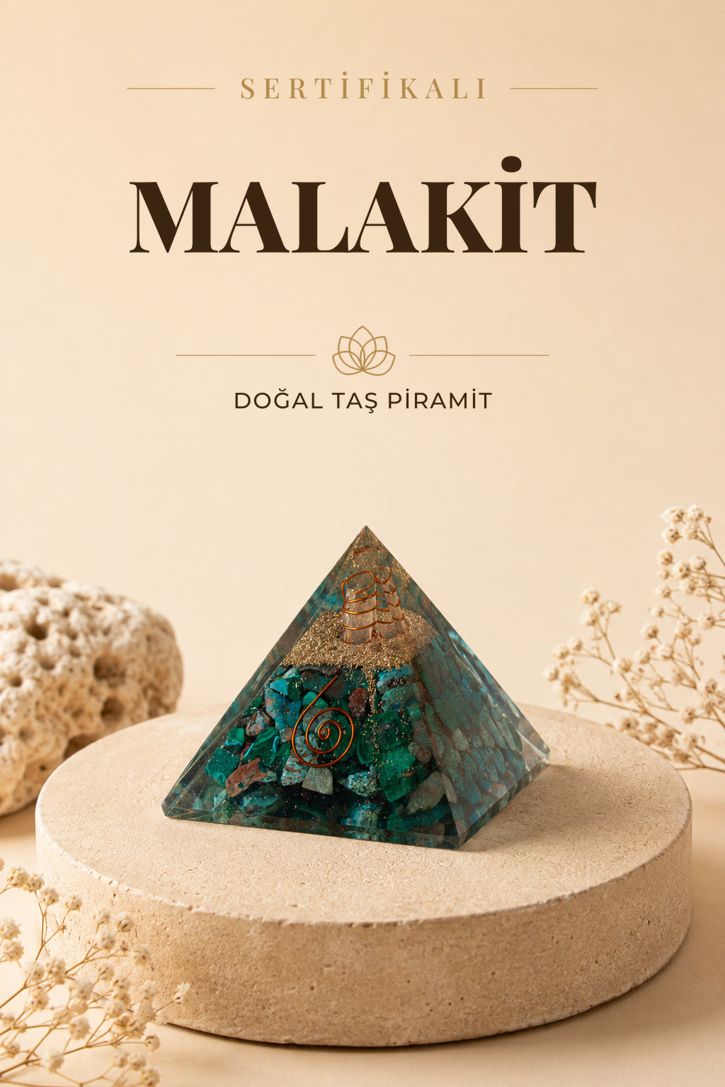 Sertifikalı Malahit Doğal Taş Piramit P013